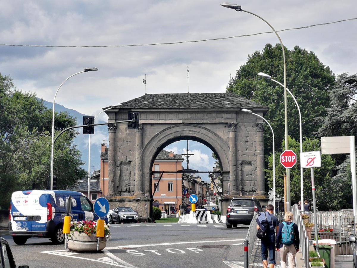 A Casa Di Gio Daire Aosta Dış mekan fotoğraf