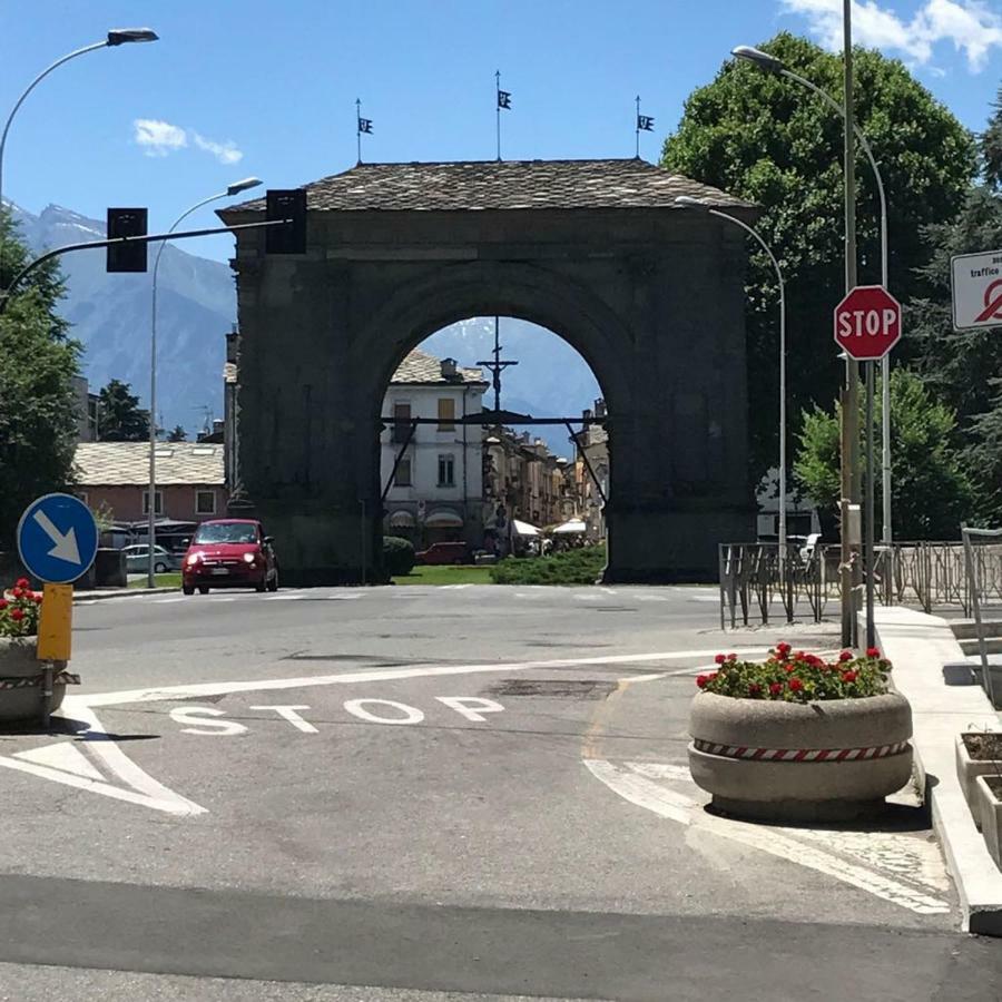 A Casa Di Gio Daire Aosta Dış mekan fotoğraf